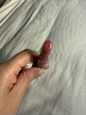 Tarte Maracuja Juicy Lip Plump in deep rosy pink